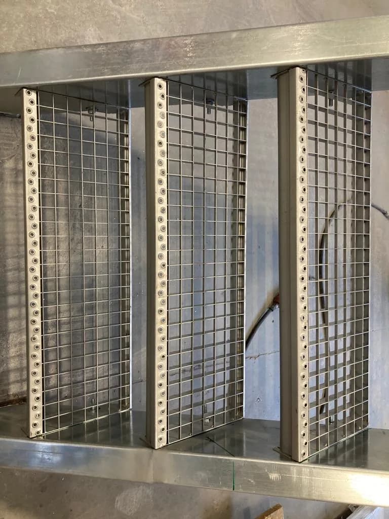 Scări cu platforme tehnice EGEA — scară platformă tehnică utilaje